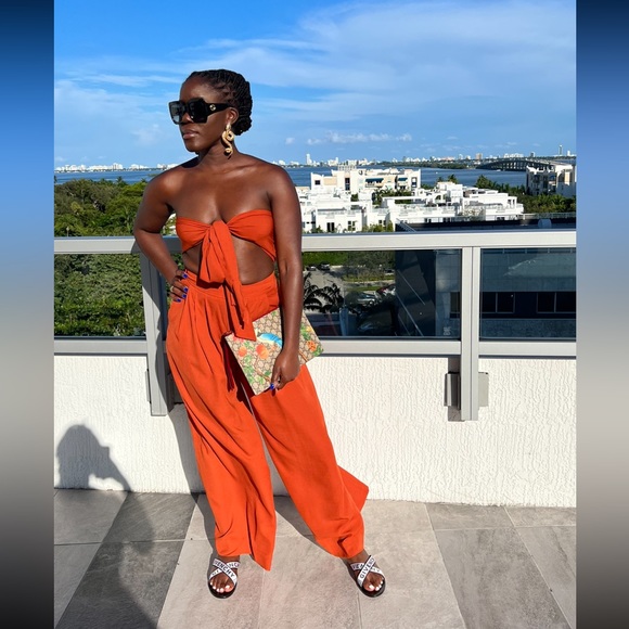 2 piece set . - Picture 4 of 4